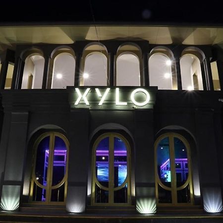 La Palazzo - Across Uptown Mall & Grand Hyatt Bgc Taguig Exteriér fotografie