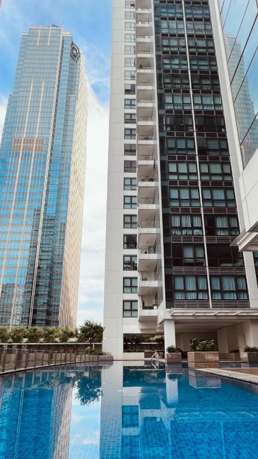 La Palazzo - Across Uptown Mall & Grand Hyatt Bgc Taguig Exteriér fotografie